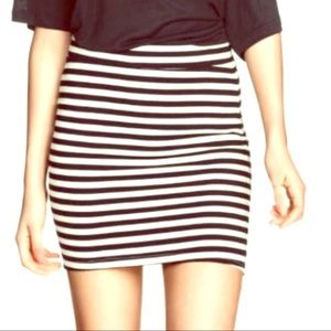 H&M BASIC | STRETCH NAVY & WHITE MINI